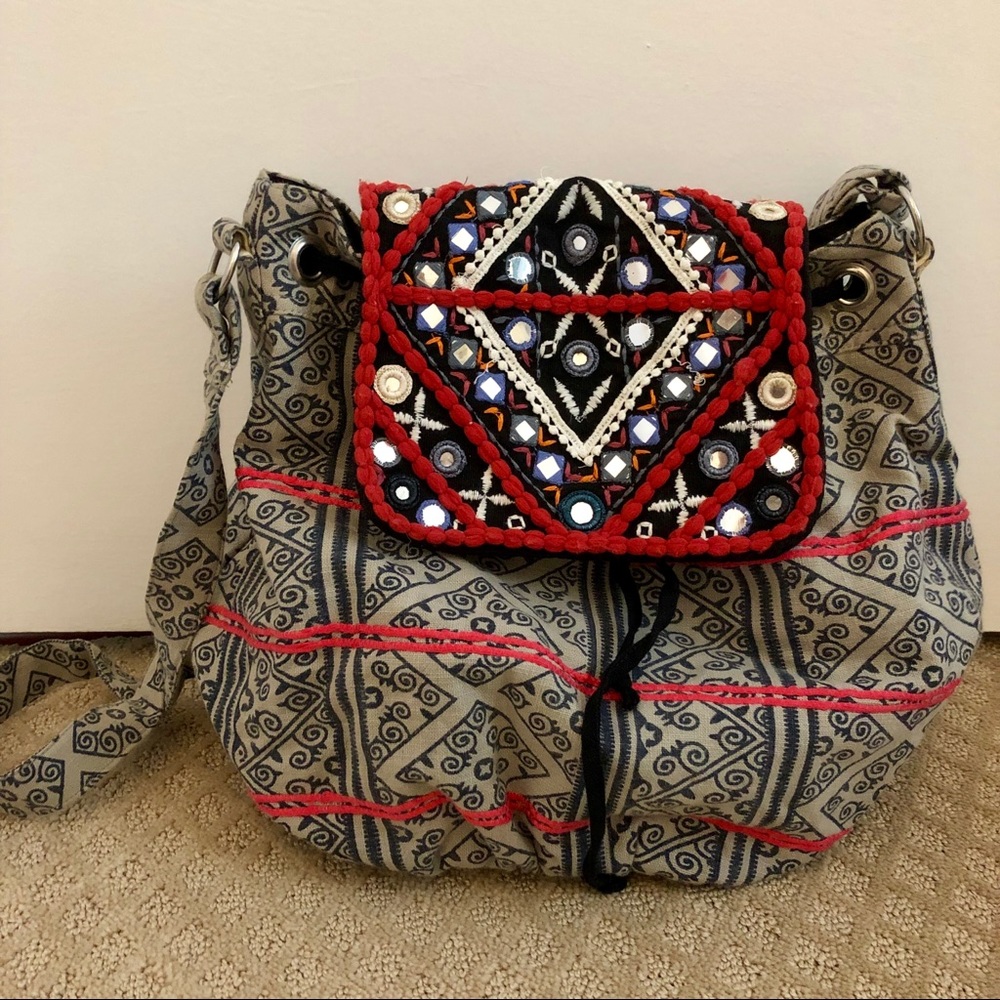 Ecote Urban Outfitters Drawstring Bag